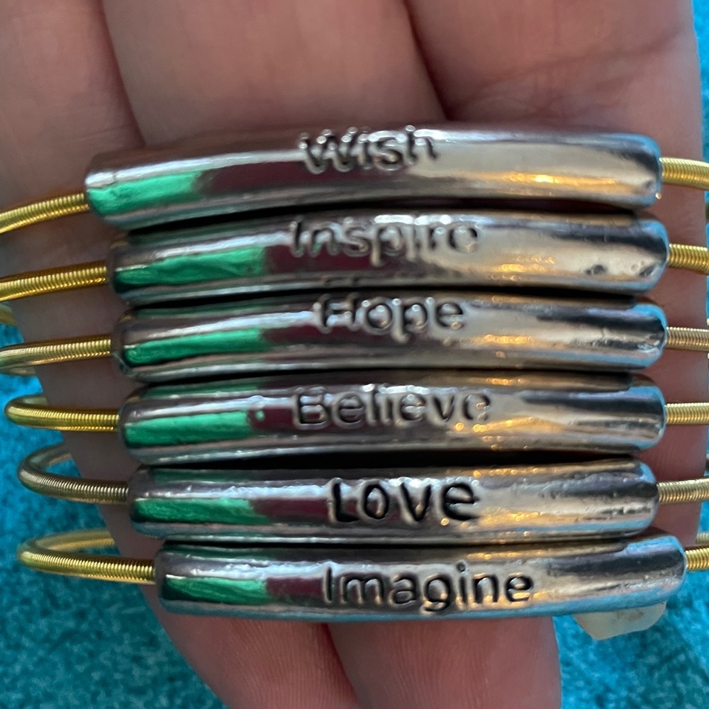 Inspirational words Bracelets Set 6 with words total of 11!!!